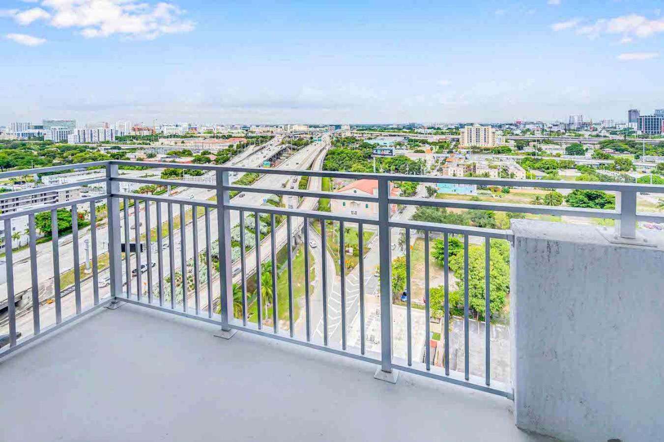 Ferienwohnung Amazing 3 Bed Unit In Dwntwn Miami With Free Parking Exterior foto