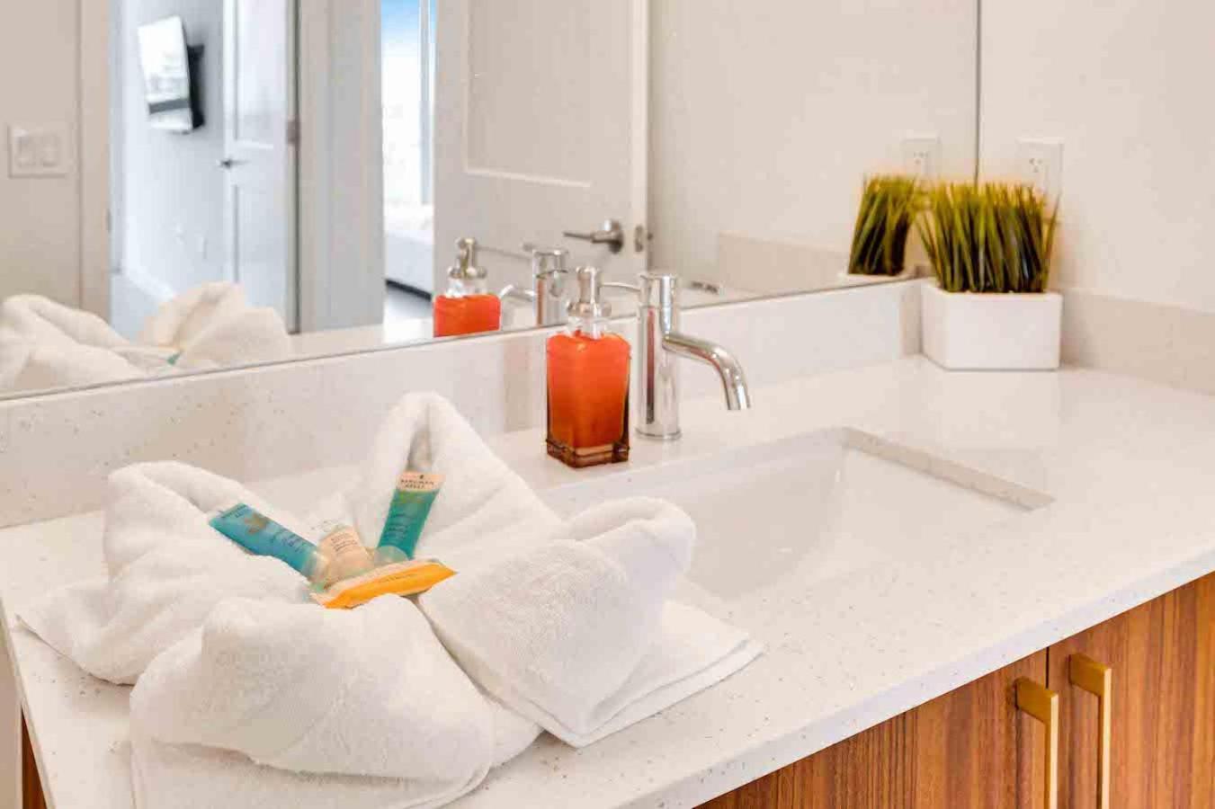Ferienwohnung Amazing 3 Bed Unit In Dwntwn Miami With Free Parking Exterior foto