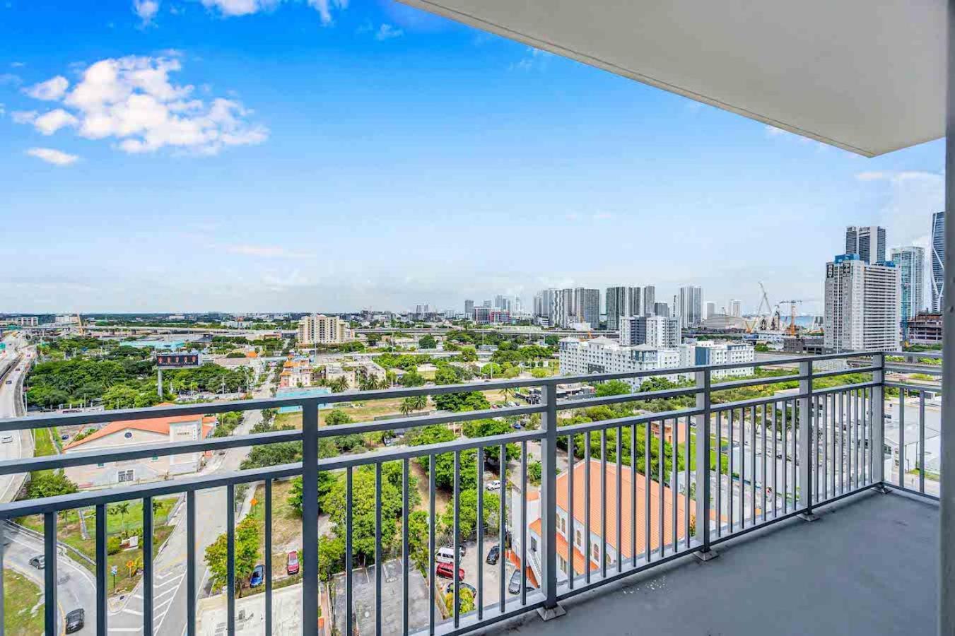 Ferienwohnung Amazing 3 Bed Unit In Dwntwn Miami With Free Parking Exterior foto